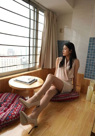 国产极品美女在线播放_BD韩语高清在线