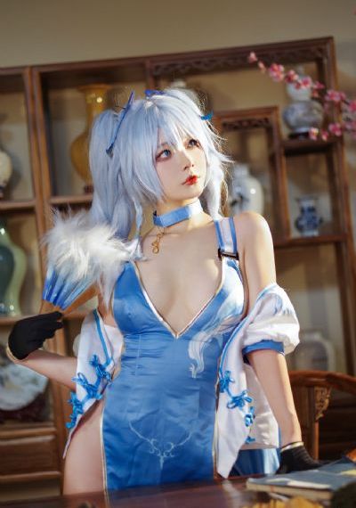 日韩高清美女写真图片_1080免费在线播放