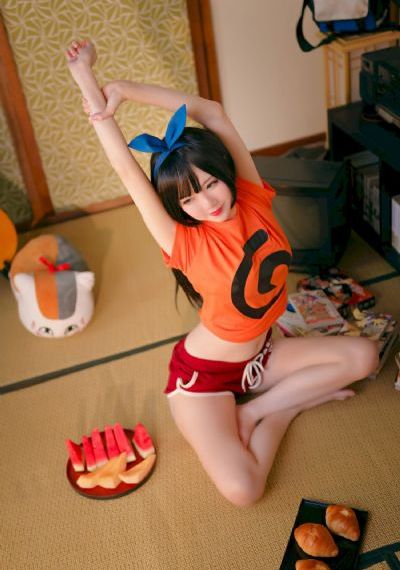 欧美闺蜜头像4个人_4K高清完整版播放