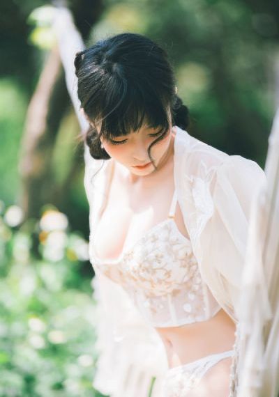 欧美亚洲一区二区国产专辑_720手机在线观看