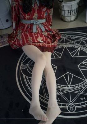夜夜摸狠狠添日日添高潮出水_超清电影完整版在线观看
